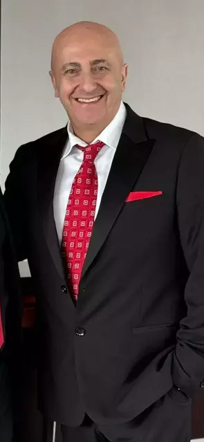 Alex Mozaffarian PREC, Vancouver, Real Estate Agent